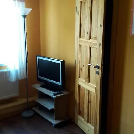 U Pilare ゲストハウス Majdalena